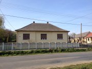 Eladó Ház Magyarországon Szennában