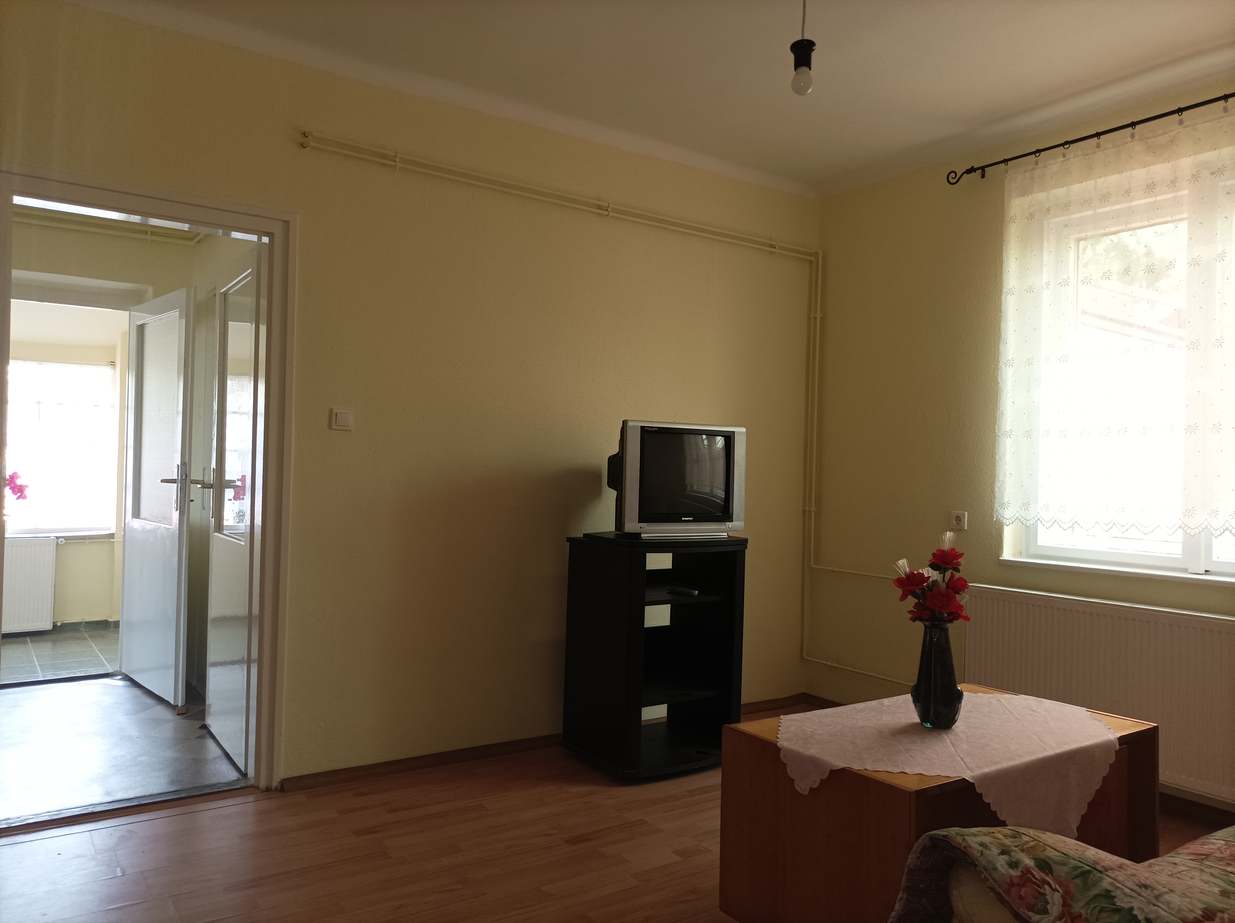 Berettyóújfaluban 2 szobás azonnal költözhető családi ház eladó
