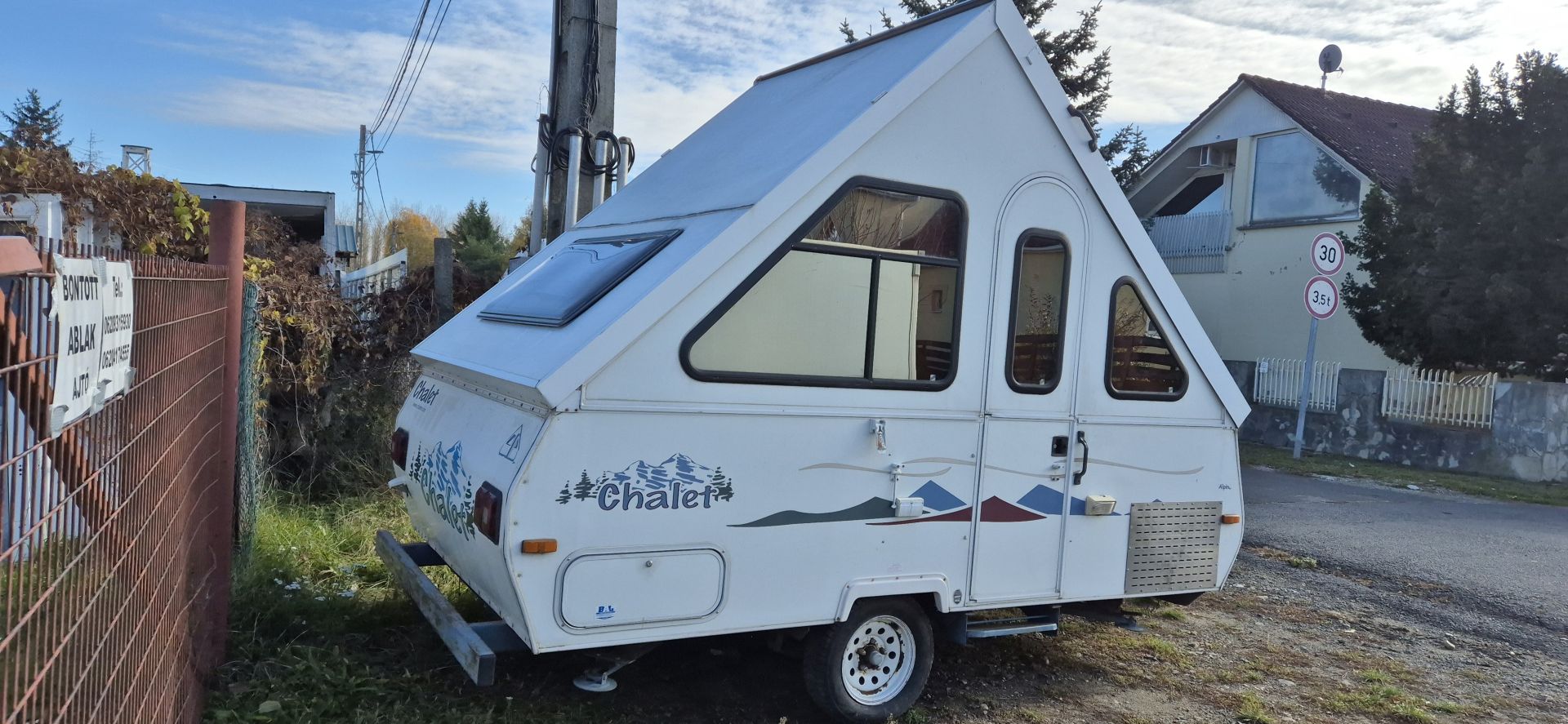 Chalet Alpine összecsukható lakókocsi eladó Chalet Alpine összecsukható lakókocsi eladó