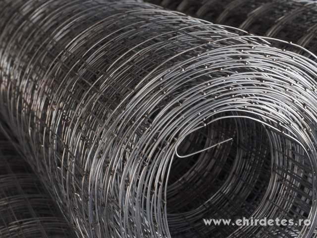 Drótkerítés drótháló vadháló betonoszlop kapu a gyártótól Drótkerítés drótháló vadháló betonoszlop kapu a gyártótól