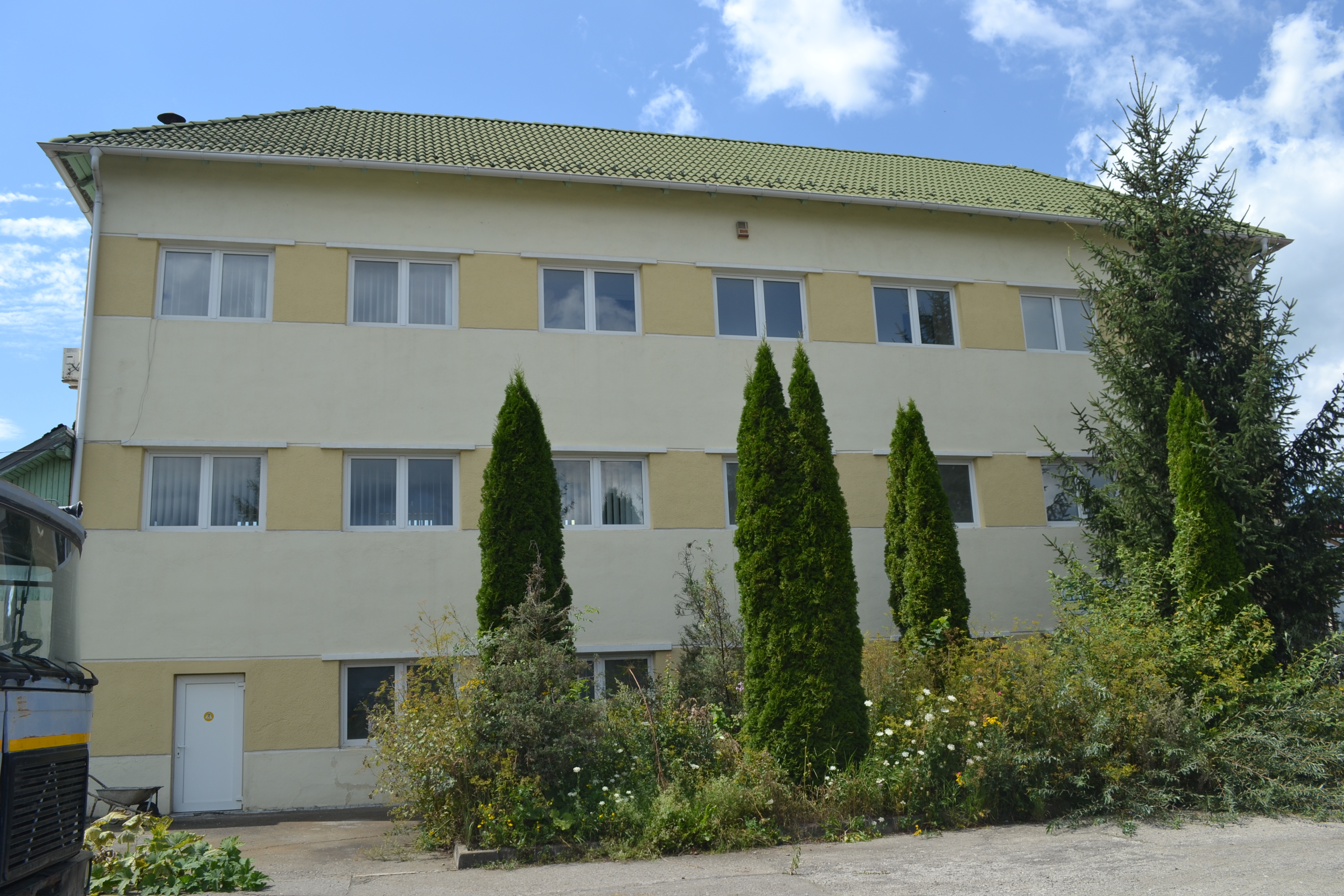 Eladó ipari ingatlan Gyergyószentmiklós Eladó ipari ingatlan Gyergyószentmiklós