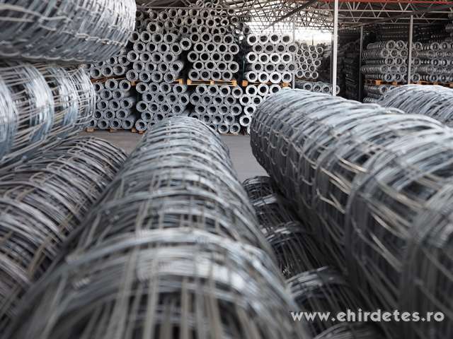 Gabion kerítés vadháló drótfonat drótháló oszlop kapu Gabion kerítés vadháló drótfonat drótháló oszlop kapu