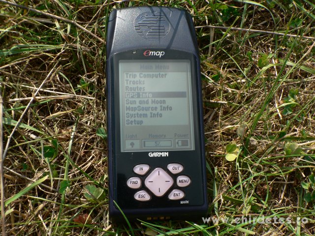 Garmin eMap GPS 128MB Garmin memóriakártyával és tartóval