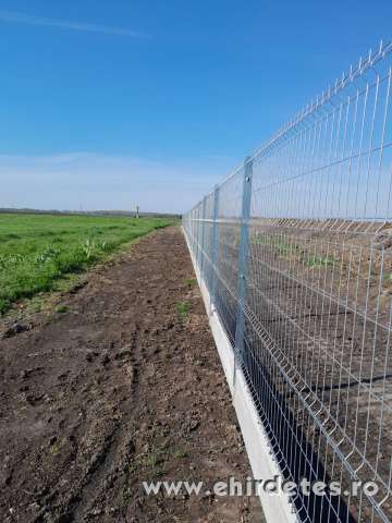 Kerítés építés országosan vadháló drótháló drótfonat drótkerítés Kerítés építés országosan vadháló drótháló drótfonat drótkerítés