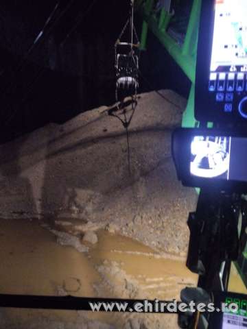 Liebherr vagy Sennebogen gépkezelő vagyok Liebherr vagy Sennebogen gépkezelő vagyok