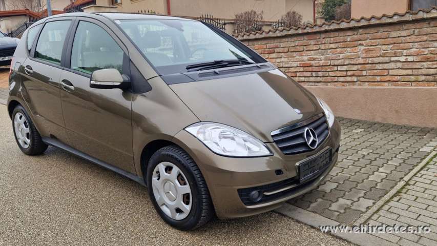 MERCEDESBENZ A150 Hatchback barna MERCEDESBENZ A150 Hatchback barna