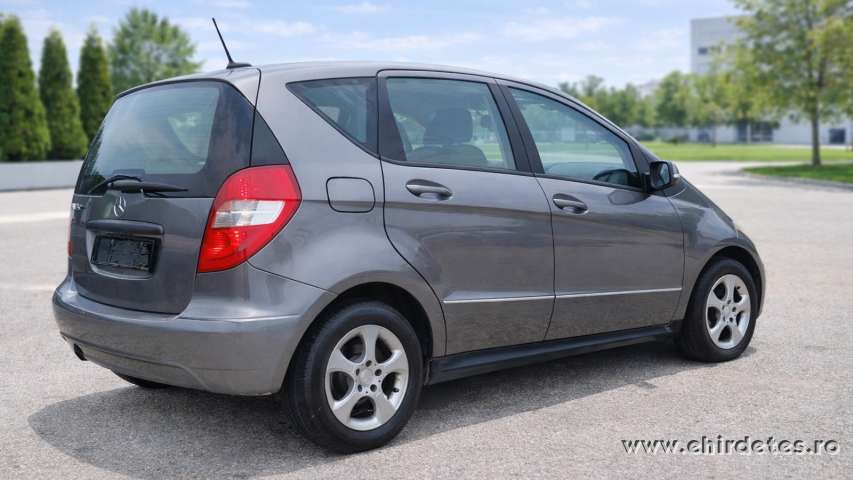 MERCEDESBENZ A150 Hatchback szürke MERCEDESBENZ A150 Hatchback szürke