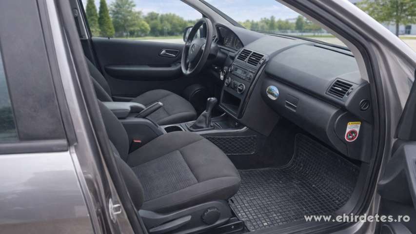 MERCEDESBENZ A150 Hatchback szürke MERCEDESBENZ A150 Hatchback szürke