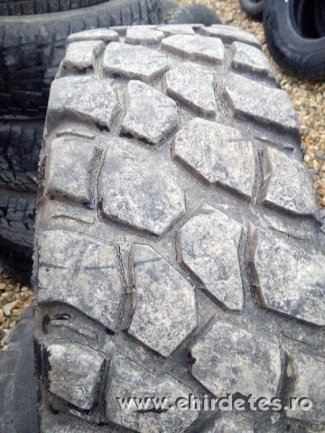 Egy Szett Terepgumi 215 65 R16 Jarmu Auto Alkatresz Aprohirdetesek
