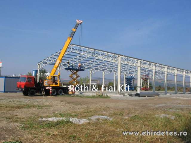 Új 24 x 60 x 5m Acélcsarnok vázszerkzet eladó Új 24 x 60 x 5m Acélcsarnok vázszerkzet eladó