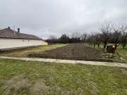 Dobozon a Bartók Béla utcában 1361 nm közművesített építési telek