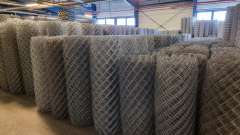 Drótkerítés drótfonat vadháló drótháló a gyártótól kerítés oszlop