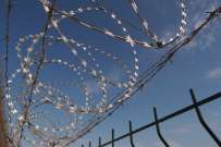 NATO háló tüskéshuzal vadháló drótfonat oszlop kapu kerítés