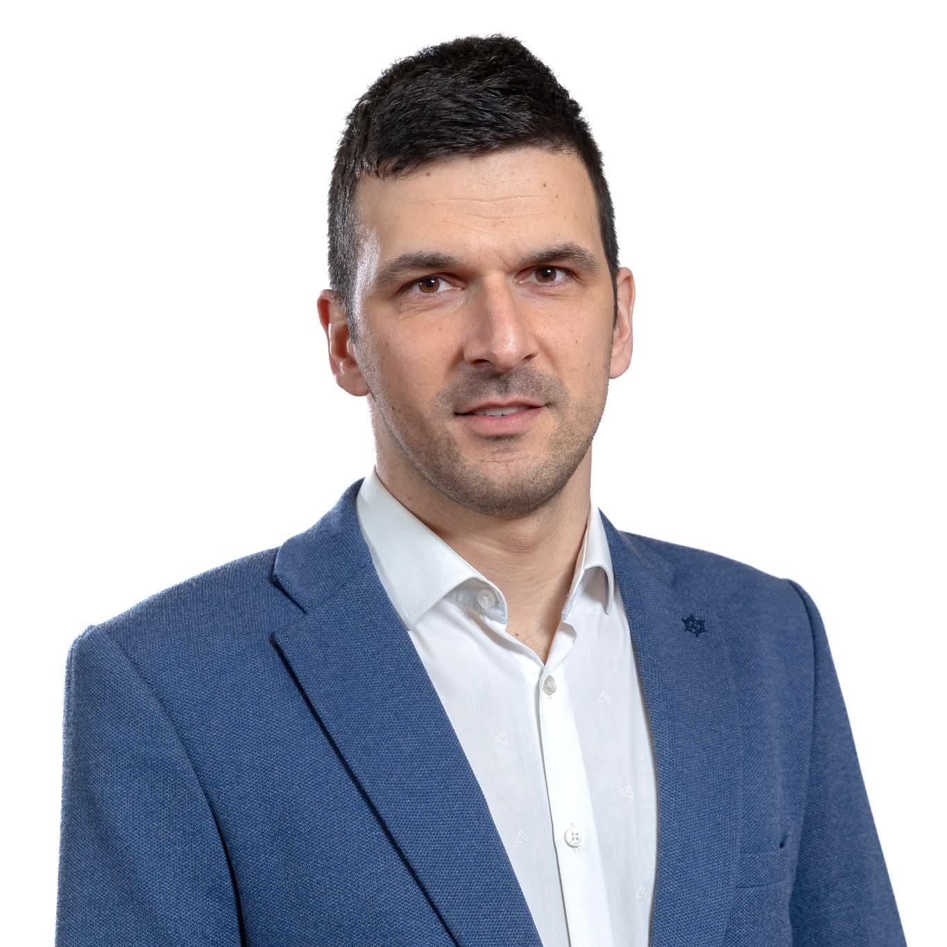 Molnár Arnold